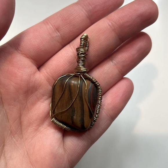 Wire Wrapped Tigers Eye Pendant - Picture 4 of 7